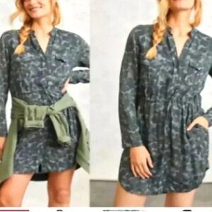 Cloth & Stone Anthropologie Mini Dress
Camo Green Lined Button XS